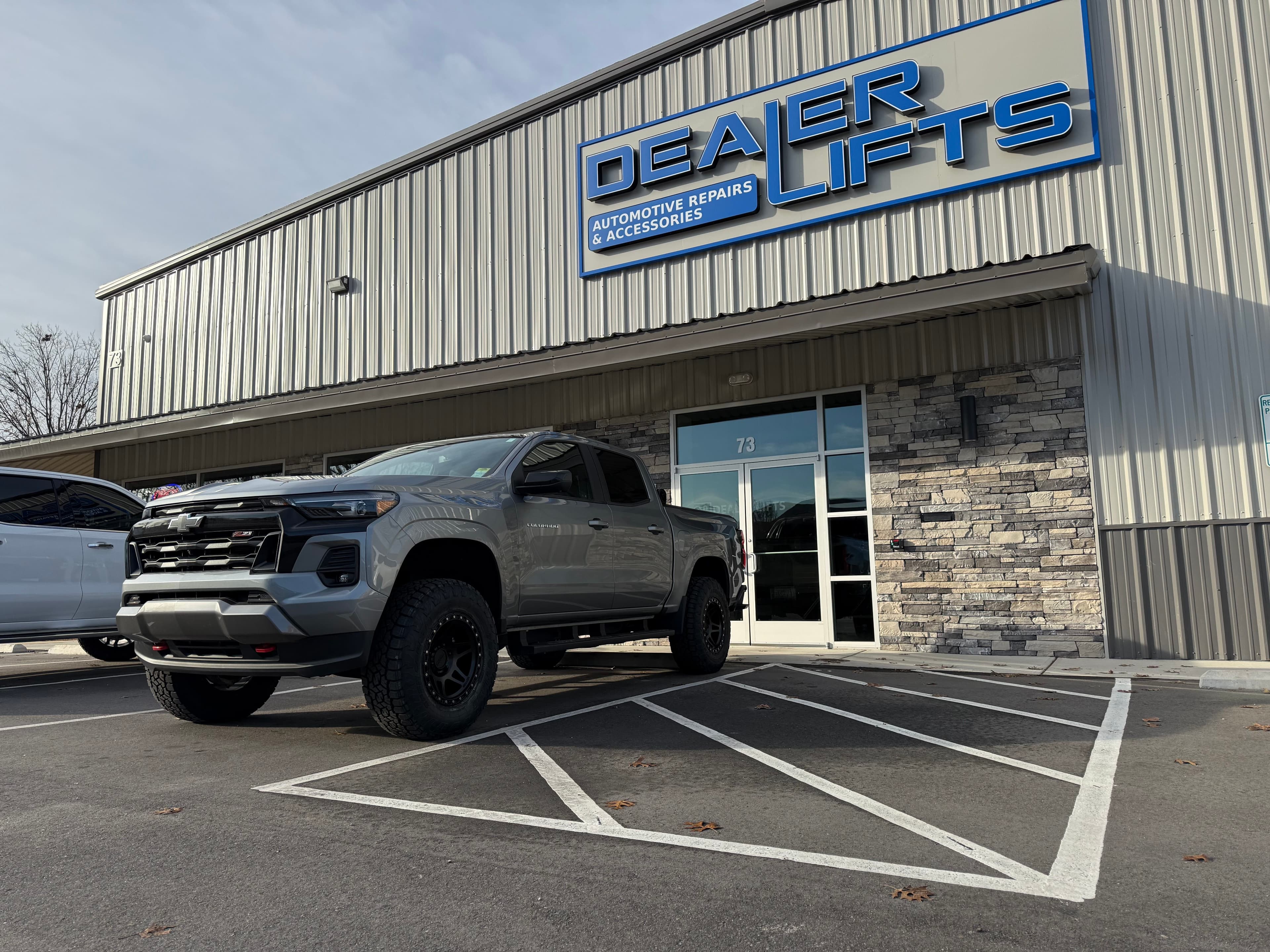 2024 Chevrolet Colorado — photo 1
